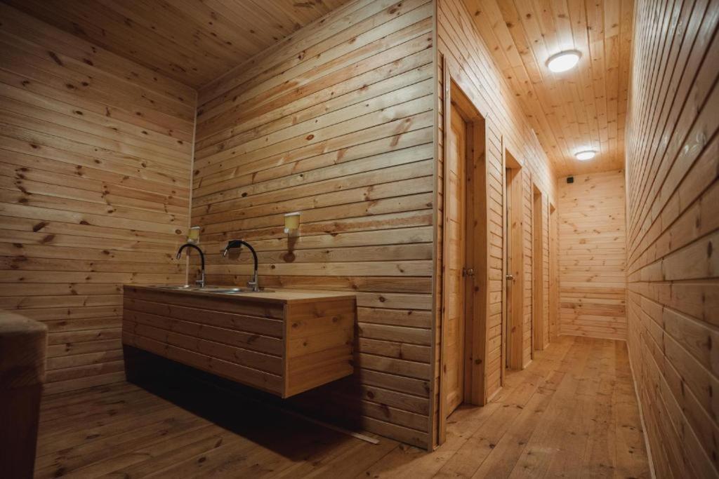 Glamping Mandra Kanev Hotel Leplyavo Bagian luar foto