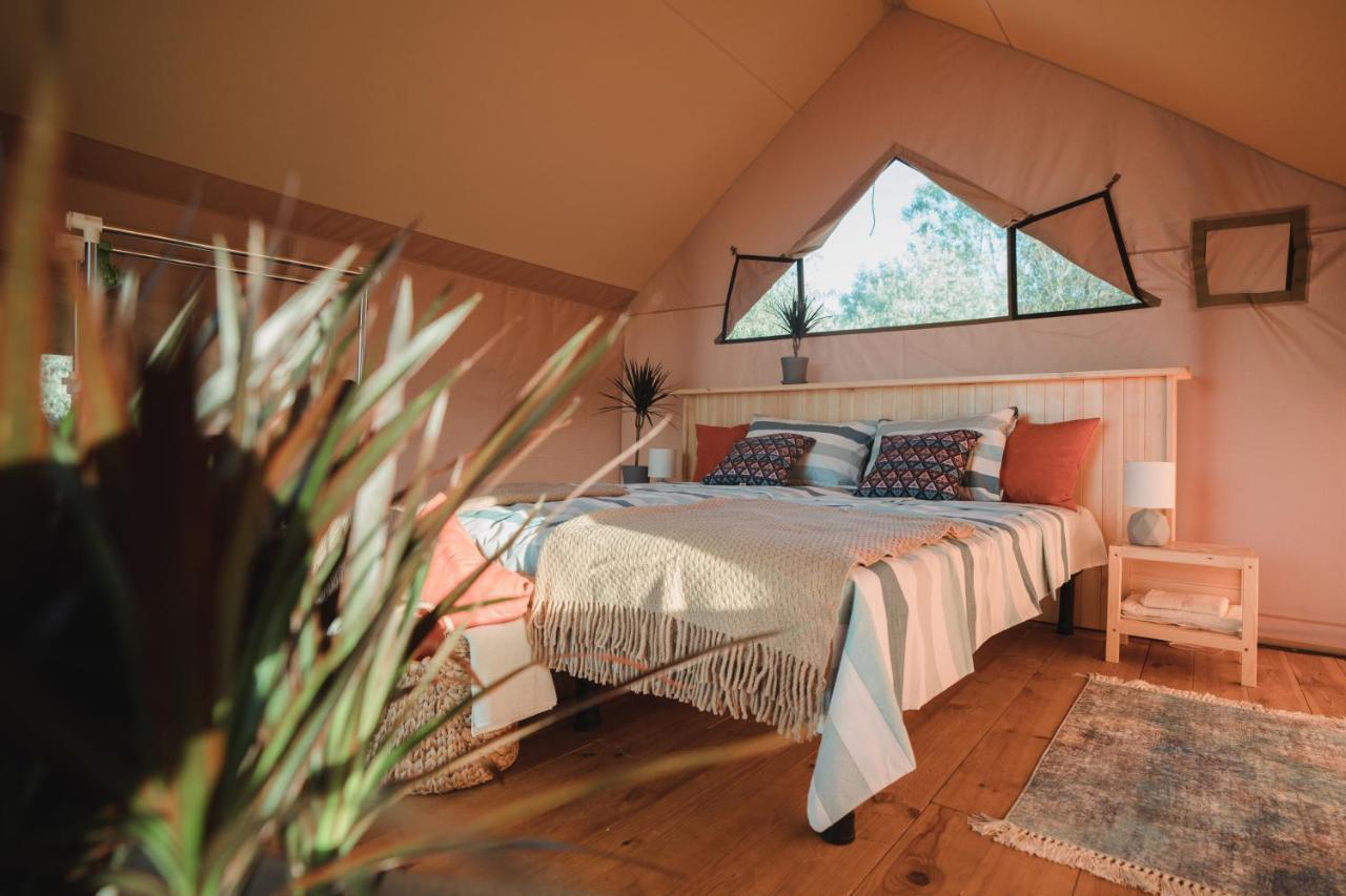 Glamping Mandra Kanev Hotel Leplyavo Bagian luar foto