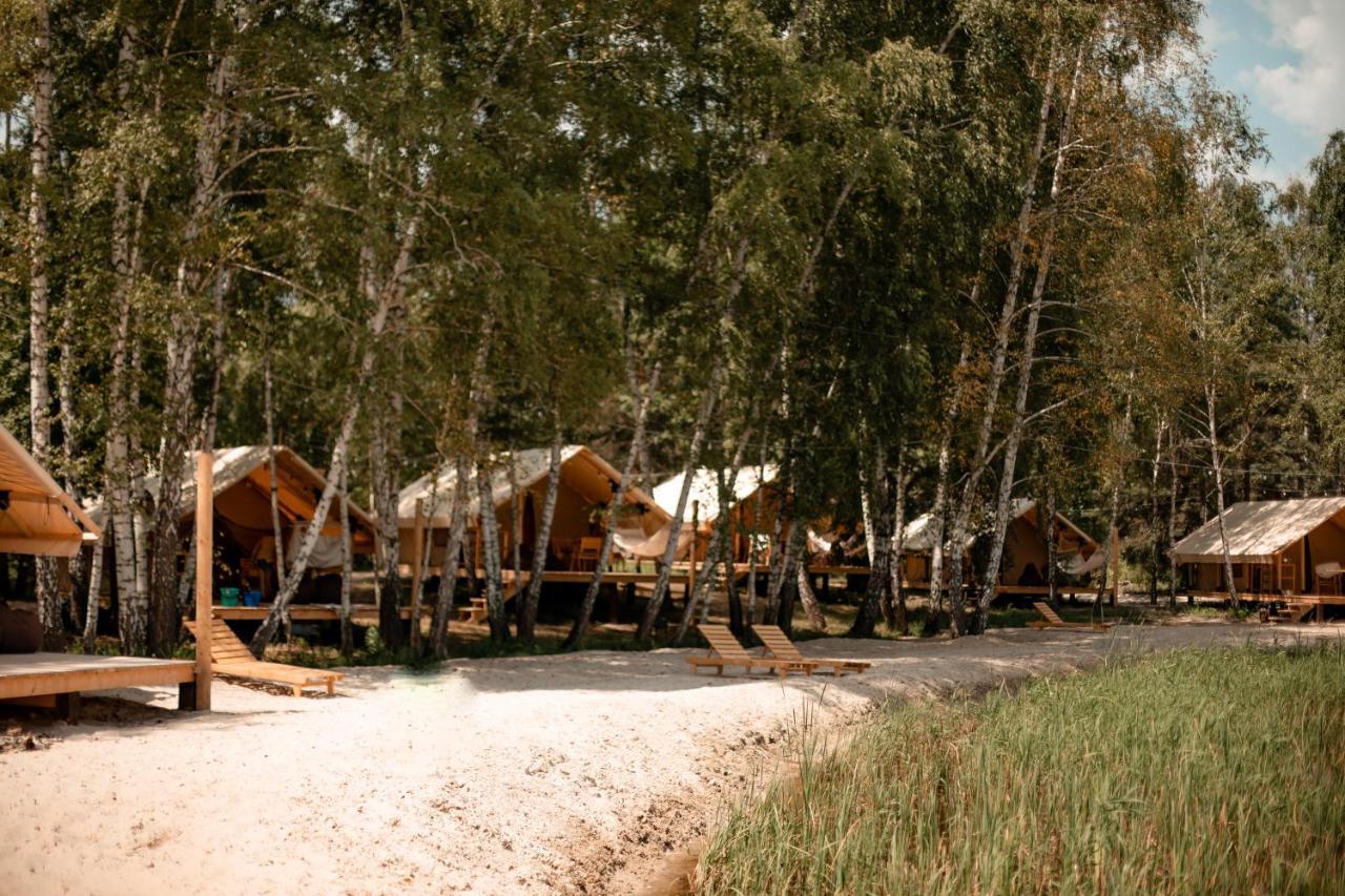 Glamping Mandra Kanev Hotel Leplyavo Bagian luar foto
