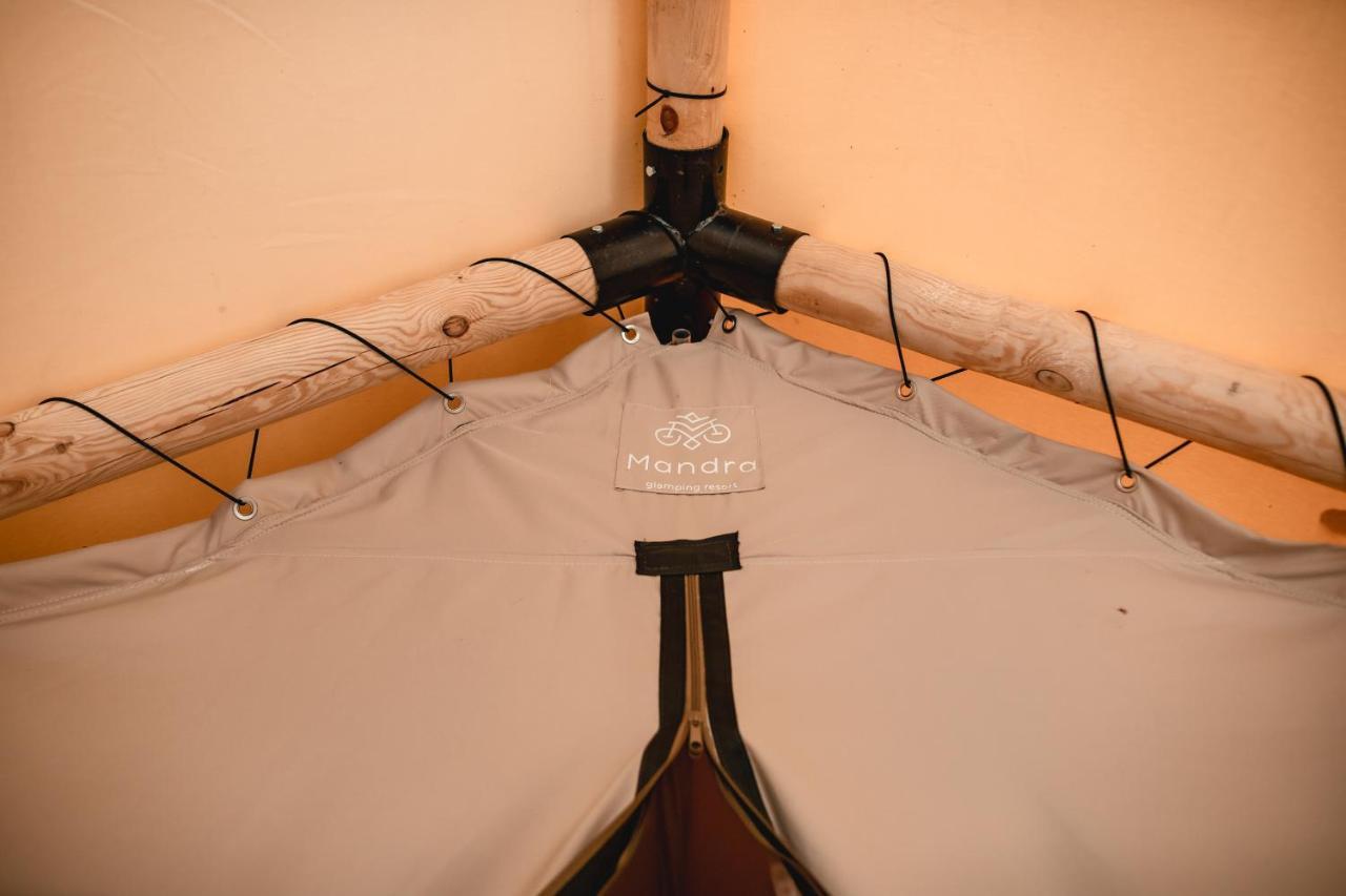 Glamping Mandra Kanev Hotel Leplyavo Bagian luar foto